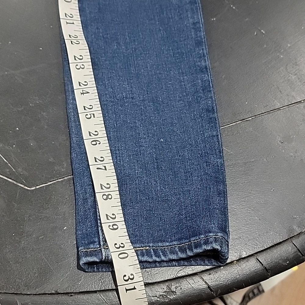 LEVI'S.. 721.. High-rise skinny.. - Picture 15 of 16